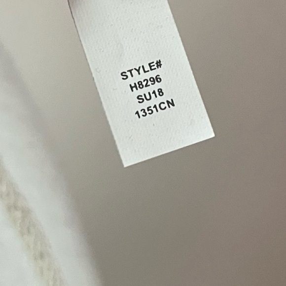 J. Crew • Medium Pink Crew Neck Short Sleeve Sweater - Picture 5 of 6